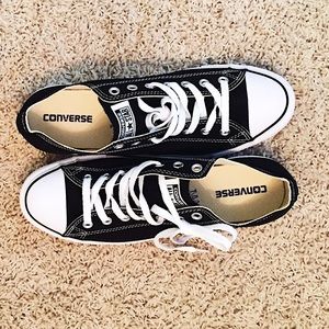 Converse Black Low Top Sneakers